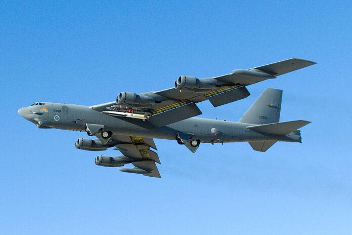 b 52 stratofortress 007[1]